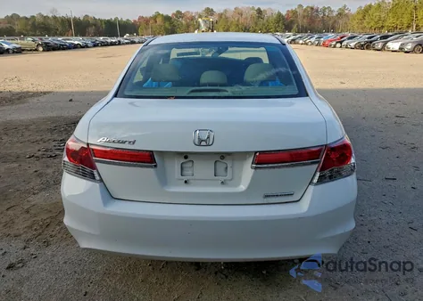 2011 Honda Accord Se from USA, damaged, VIN 1HGCP2F65BA058684